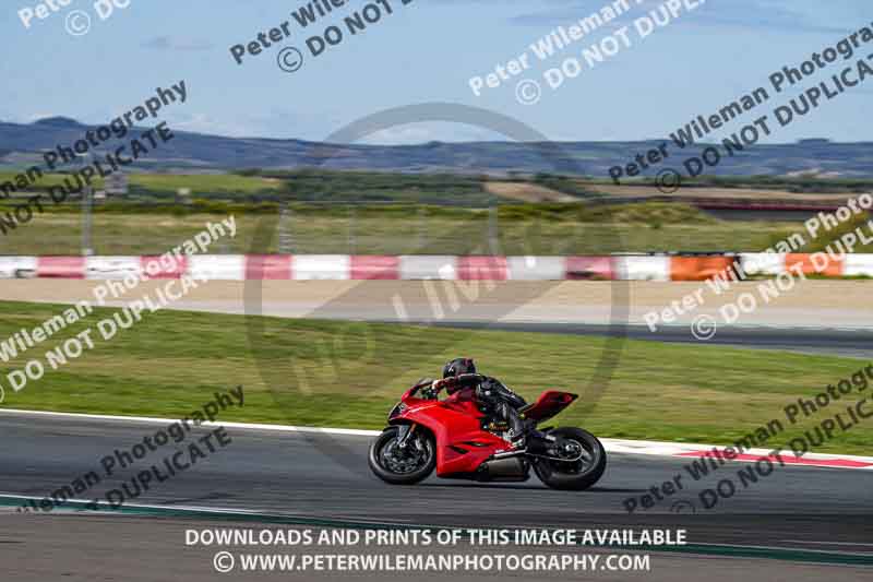 Circuito de Navarra;Spain;event digital images;motorbikes;no limits;peter wileman photography;trackday;trackday digital images